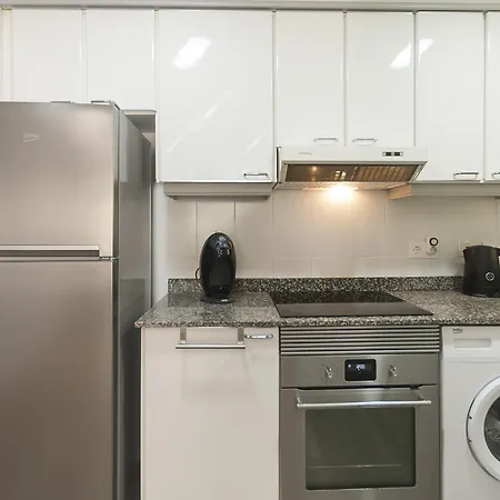 Lets Holidays Community Pool Tossa Apartment