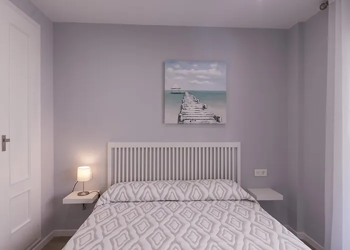 Lets Holidays Pool Near 3 * Тосса-де-Мар