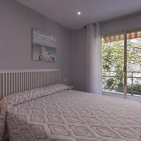 Lets Holidays Pool Near 3 Apartmán Tossa de Mar